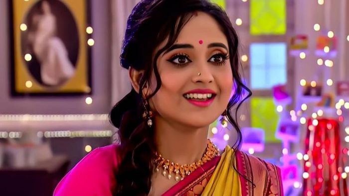 অভিনেত্রী সৌমিতৃষা কুণ্ডু