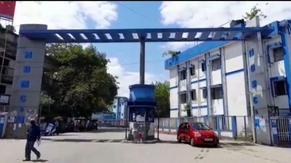 মাঙ্কিপক্স-সতর্কতা, উত্তরবঙ্গের জেলা হাসপাতালগুলিতে তৈরি আইসোলেশন ওয়ার্ড মাঙ্কিপক্স-সতর্কতা, উত্তরবঙ্গের জেলা হাসপাতালগুলিতে তৈরি আইসোলেশন ওয়ার্ড