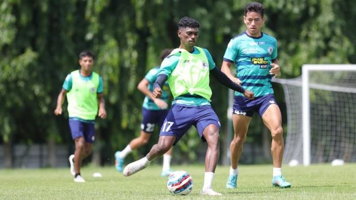 এটিকে মোহনবাগানের অনুশীলন