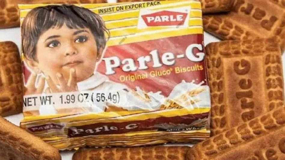 এখনও ৫ টাকায় মেলে Parle G বিস্কুটের প্যাকেট, কম দামের কারণ কী? এখনও ৫ টাকায় মেলে Parle G বিস্কুটের প্যাকেট, কম দামের কারণ কী?