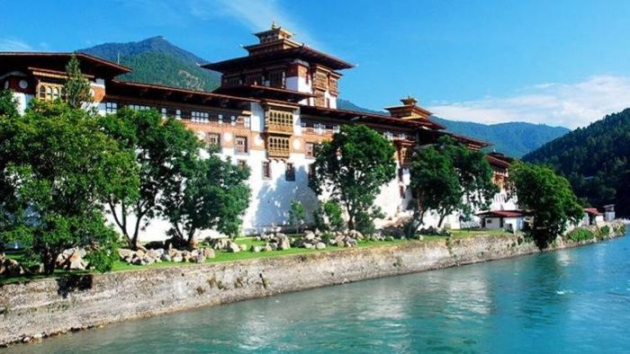 পর্যটকদের উপর নিয়মের বোঝা ভুটান সরকারের, ত্রুটি হলেই পকেট ফাঁকা