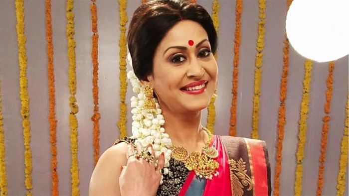 অভিনেত্রী ইন্দ্রাণী হালদার