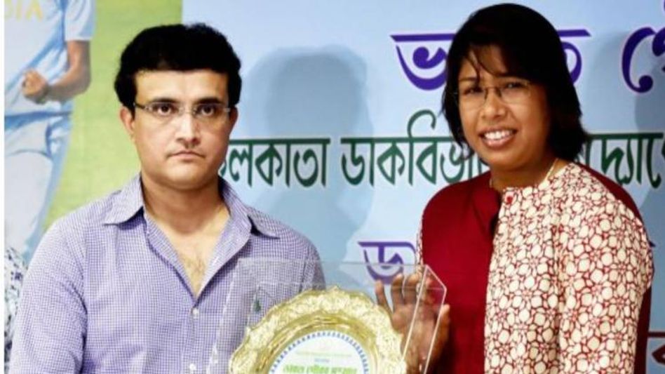 'আমার মেয়ে...', ঝুলনের কথা উঠতেই সানার কথা কেন বললেন সৌরভ ? 'আমার মেয়ে...', ঝুলনের কথা উঠতেই সানার কথা কেন বললেন সৌরভ ?