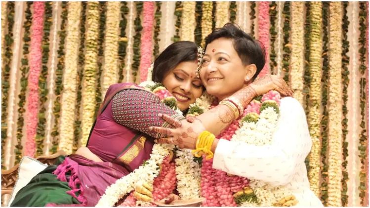 তামিল ব্রাহ্মণ ও হিন্দু বাংলাদেশি, সাত পাকে বাঁধা পড়লেন সমকামী যুগল