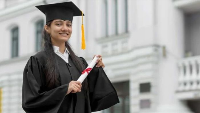 LIC-র স্কলারশিপ