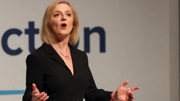 লিজ ট্রাস