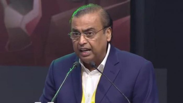 মুকেশ অম্বানি।