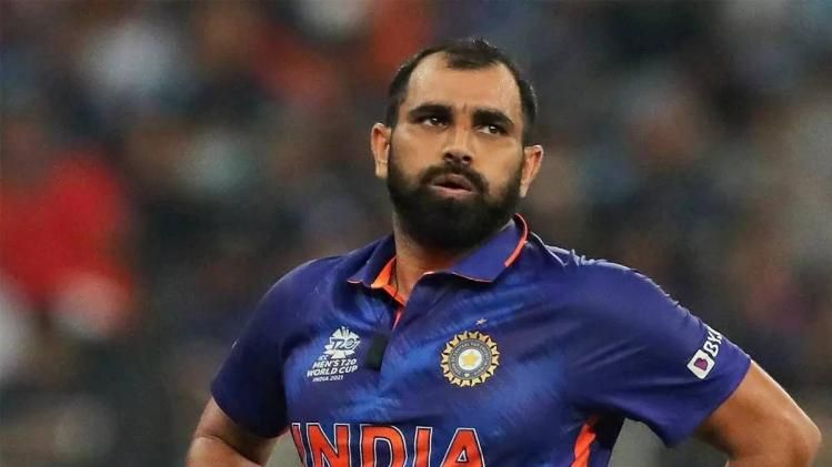 বুমরার পরিবর্তে শামি-ই? যে শর্তে বিশ্বকাপে দলে সুযোগ হতে পারে বাংলার পেসারের