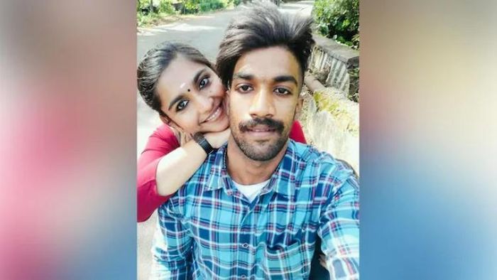 প্রেমিককে খুন যুবতীর