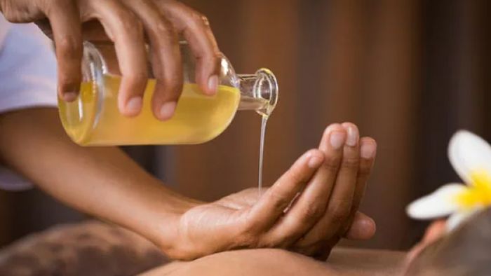 Oils For Body After Shower: এই তেলগুলো শরীরে লাগানো ভালো