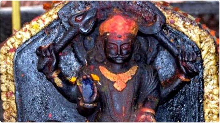 বর্তমানে ২টি রাশিতে শনির ধাইয়া চলছে এবং ৩টি রাশিতে শনির সাড়ে সাতি চলছে।