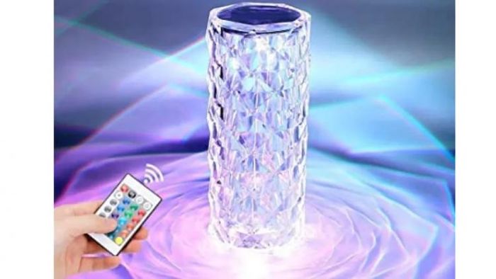 দীপাবলির গিফটের জন্য আদর্শ, Amazon সেলে ২৫০০ টাকার কমে একাধিক গেজেট