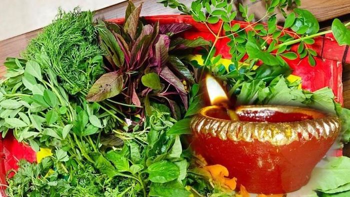 ১৪ শাকের নামে ঠকছেন! না ঠকতে চাইলে আসল জিনিস চিনুন