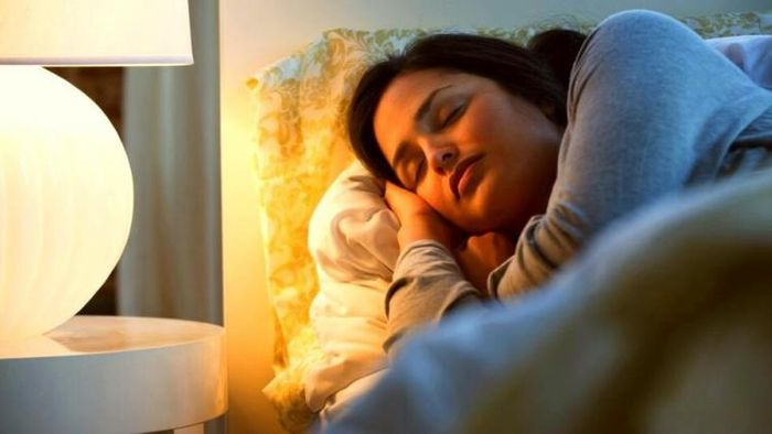 অনিদ্রা দূর হবে, মাথা ব্যথাও পালাবে; ওষুধের বদলে এই খাবার খান নিয়মিত