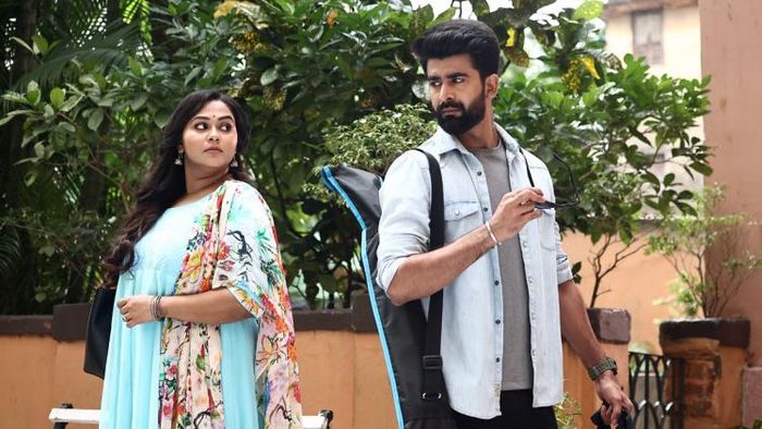 'সোহাগ চাঁদ' ধারাবাহিকে অন্বেষা চক্রবর্তী ও অভিষেক বীর শর্মা