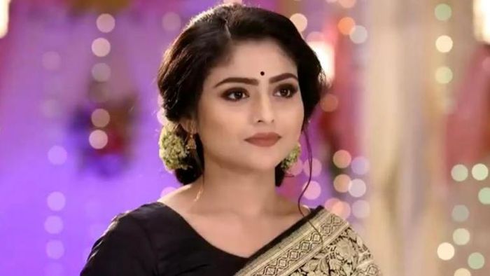 অভিনেত্রী ঐন্দ্রিলা শর্মা