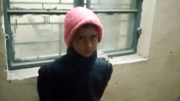 অপহরণকারীদের হাত থেকে নিজেকে রক্ষা বালকের