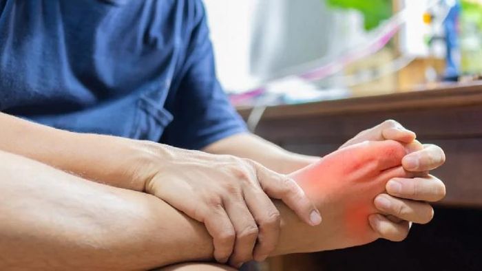 ইউরিক অ্যাসিড নিয়ন্ত্রণে কী করবেন?