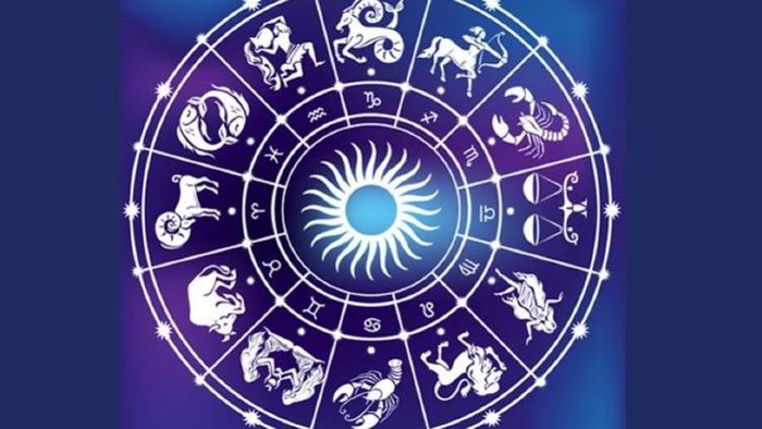 শনির প্রভাবে এই তিন রাশির জীবনে আসছে বড় পরিবর্তন, আপনার কোন রাশি?