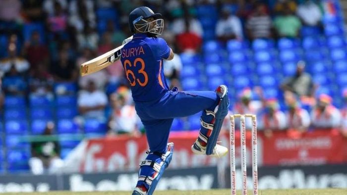 সূর্যকুমার যাদব একাই টানলেন ইনিংস