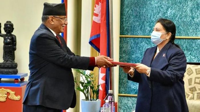 নেপালের প্রধানমন্ত্রী হচ্ছেন পুষ্পকুমার দহল।