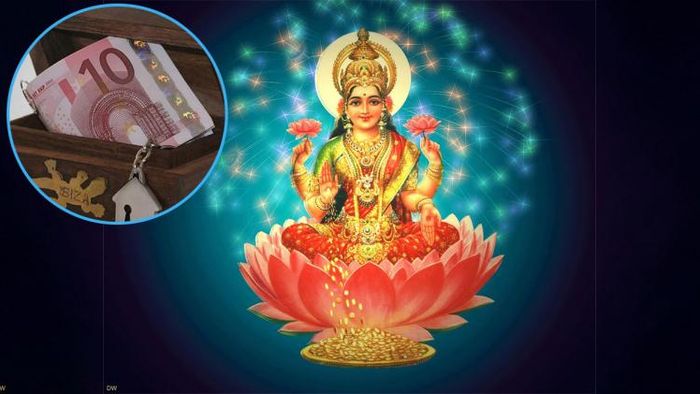 দেবী লক্ষ্মীর আশীর্বাদ পেতে নতুন বছরে বাড়িতে রাখুন এই ৫ জিনিস