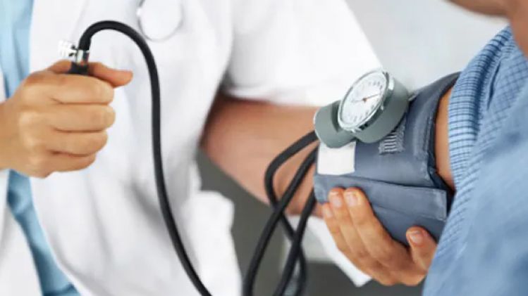  পালং শাক-টমেটো দিয়েই কন্ট্রোল করুন High Blood Pressure, থাকল টিপস