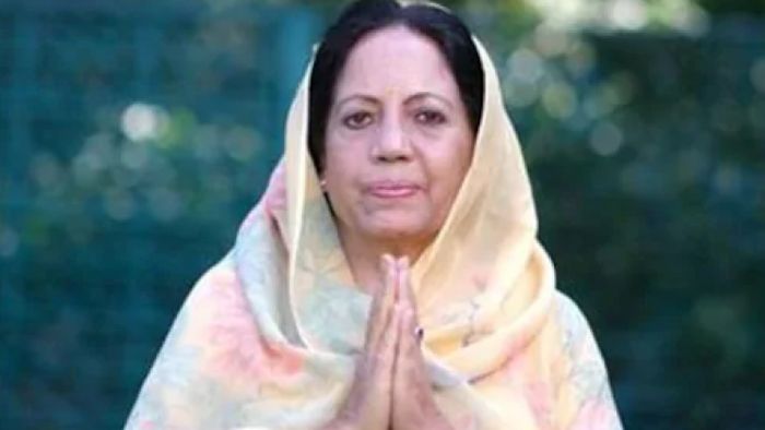 হিমাচলে কংগ্রেসের মুখ্যমন্ত্রী কি বীরভদ্রের স্ত্রী?