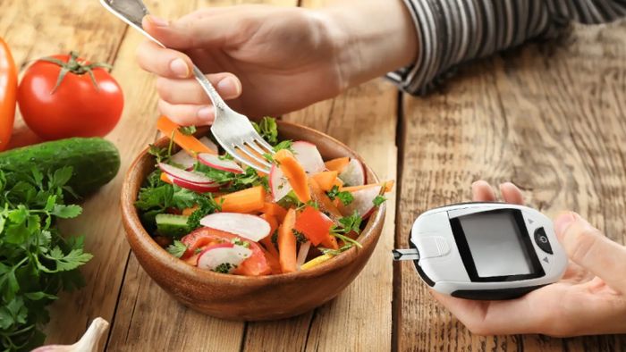 Diabetes Diet: ডায়াবেটিসের জন্য খাবার নির্বাচন করা এত সহজ কাজ নয়