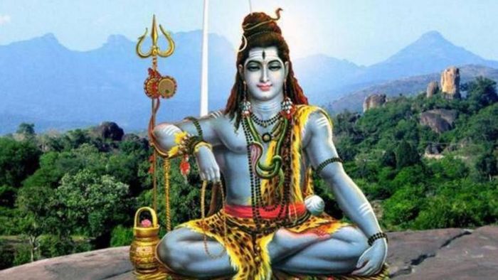 শিবের প্রিয় বেলপাতা।