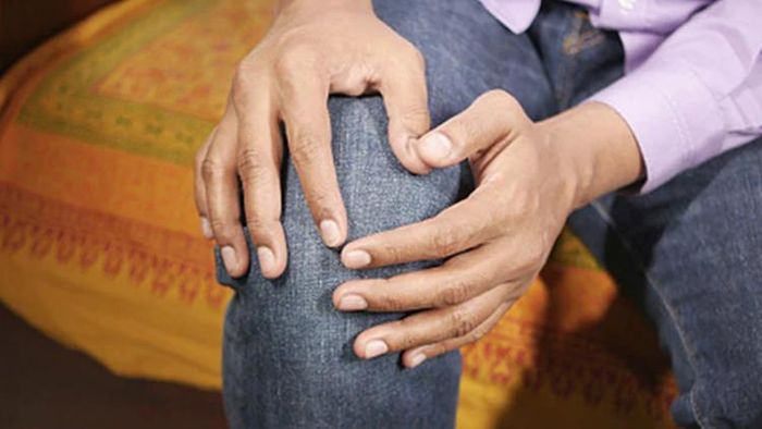 ইউরিক অ্যাসিডের সমস্যার সমাধান ৫ ফলে।