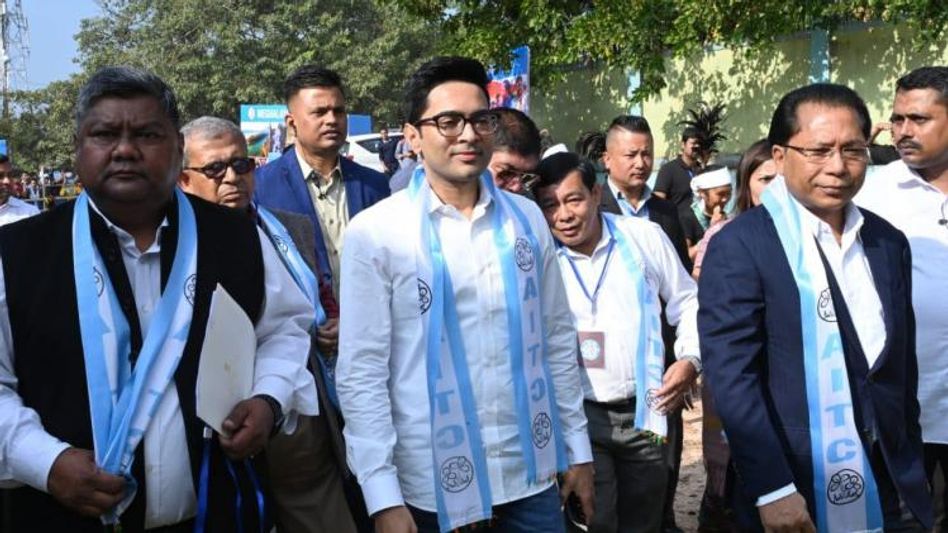 'নতুন বছরে নতুন তৃণমূল', রানাঘাটে ইঙ্গিতপূর্ণ বার্তা অভিষেকের 'নতুন বছরে নতুন তৃণমূল', রানাঘাটে ইঙ্গিতপূর্ণ বার্তা অভিষেকের