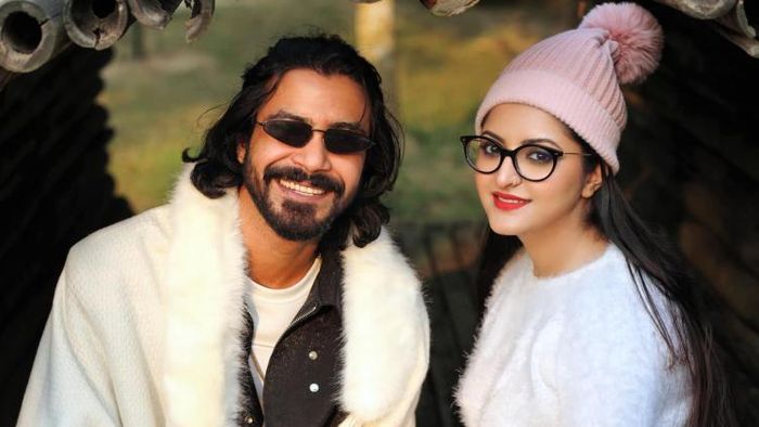 ২০২২ সালের শেষ দিনে এসে নিজের সংসার ভাঙনের ইঙ্গিত দিয়েছিলেন ঢাকাই সিনেমার জনপ্রিয় অভিনেত্রী পরিমণী