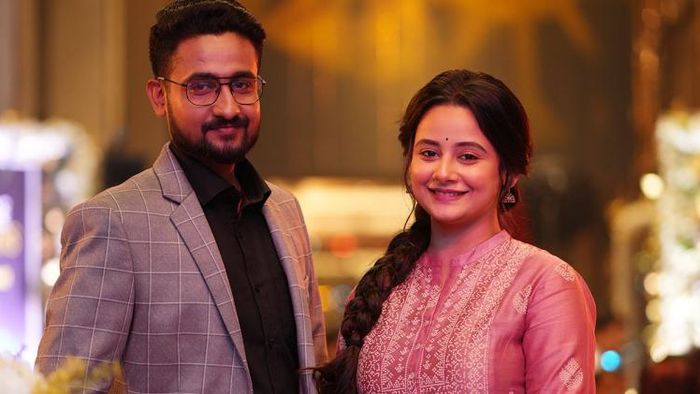 'মন দিতে চাই' -এর দৃশ্যে ঋত্বিক মুখোপাধ্যায় ও অরুণিমা হালদার