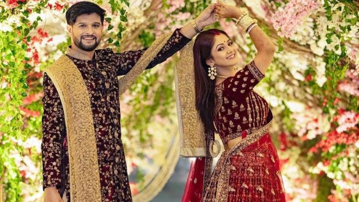 নীল-তৃণা