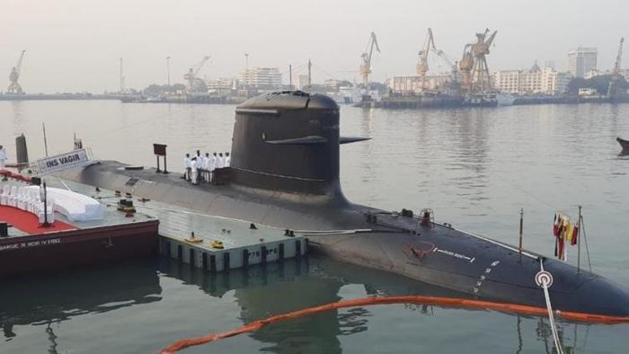 নৌবাহিনীতে কমিশন হল INS Vagir