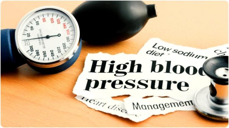 হাইপারটেনশনে বাড়ছে মৃত্যুর ঝুঁকি, ৮ উপায়ে নিয়ন্ত্রণে রাখুন রক্তচাপ!