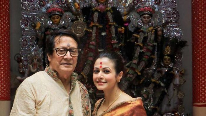 বাবা রঞ্জিত মল্লিকের সঙ্গে কোয়েল মল্লিক ছবি সৌজন্যে: ইনস্টাগ্রাম