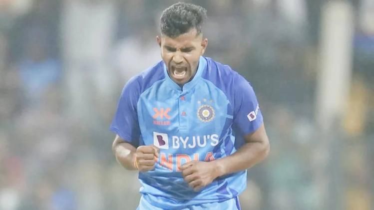 ৬ বছরের অপেক্ষার অবসান, শ্রীলঙ্কার বিরুদ্ধে ড্রিম ডেবিউ মাভির 