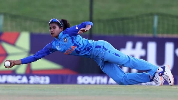 মাকে ডাইনি অপবাদে অত্যাচার, বিশ্বকাপ জিতেই 'শোধ' তুললেন অর্চনা