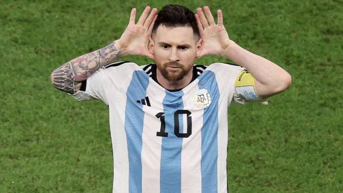 লিওনেল মেসি