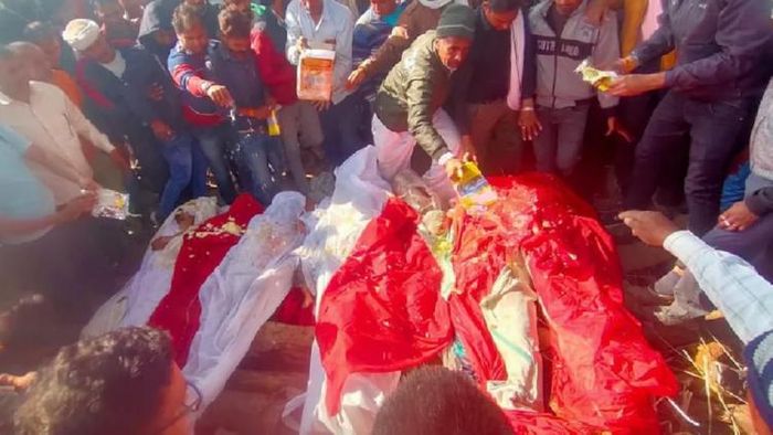 রাজস্থানে ভয়াবহ দুর্ঘটনা