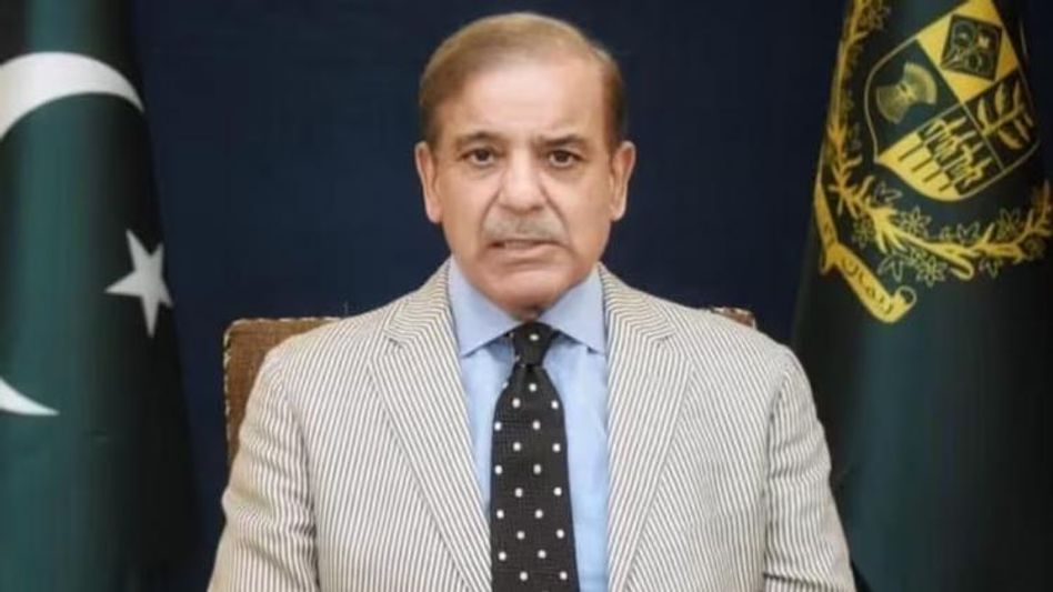 'ধ্বংস' থেকে বাঁচতে শেষ চেষ্টা পাকিস্তানের, এবার সরকারি কর্মীদের বেতনে কোপ 'ধ্বংস' থেকে বাঁচতে শেষ চেষ্টা পাকিস্তানের, এবার সরকারি কর্মীদের বেতনে কোপ