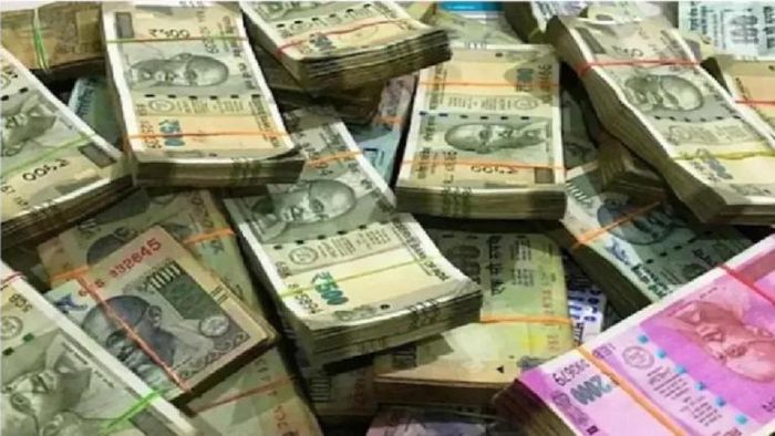 ছবিটি প্রতীকী