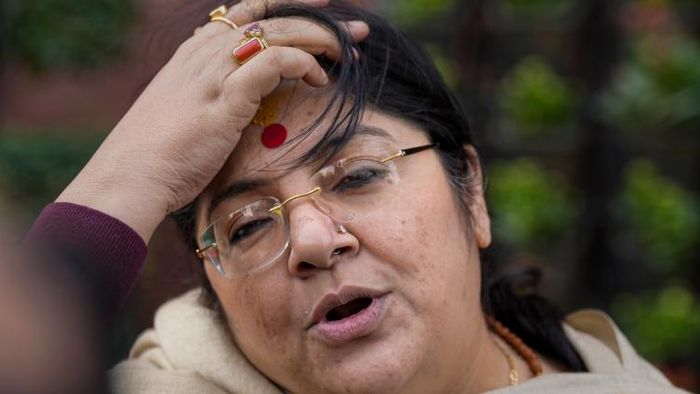 লকেট চট্টোপাধ্যায়