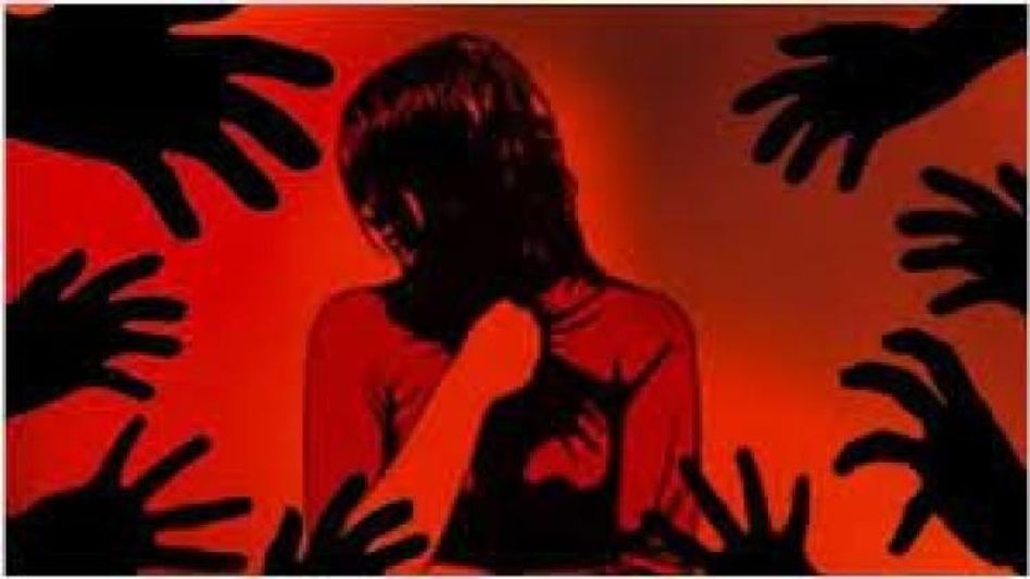 কোচবিহারে গণধর্ষণ-মুক্তিপণ আদায়ের চেষ্টার অভিযোগ কোচবিহারে গণধর্ষণ-মুক্তিপণ আদায়ের চেষ্টার অভিযোগ