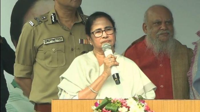 নেতাজির জন্ম-জয়ন্তী অনুষ্ঠানে মমতা বন্দ্যোপাধ্যায়