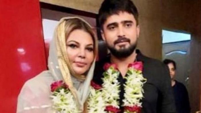 স্বামী আদিলের সঙ্গে রাখী সাওয়ান্ত ছবি সৌজন্যে: ইনস্টাগ্রাম