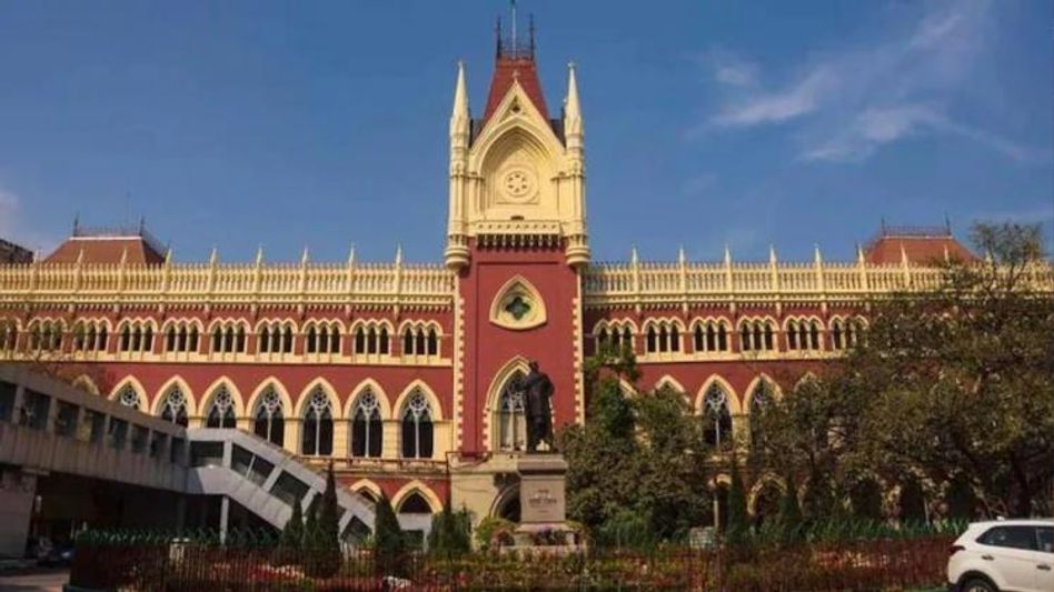 নাবালিকার অন্তর্বাস খুলে জোর করে শোয়ানোও 'ধর্ষণ', রায় হাইকোর্টের নাবালিকার অন্তর্বাস খুলে জোর করে শোয়ানোও 'ধর্ষণ', রায় হাইকোর্টের