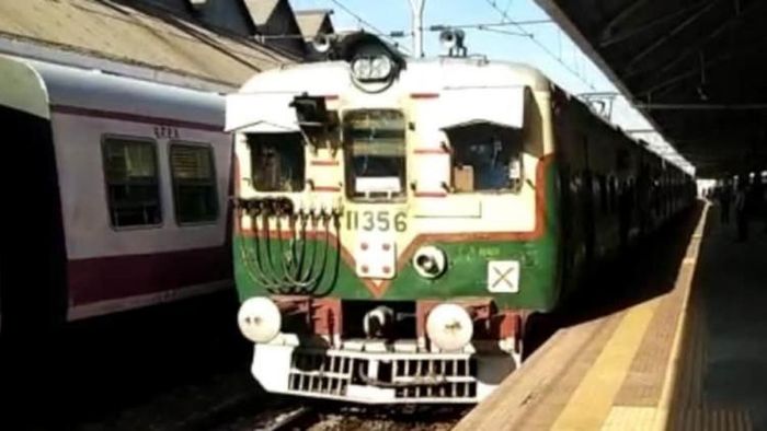 শিয়ালদা-হাসনাবাদ শাখায় ৯ ঘণ্টা ট্রেন বাতিল